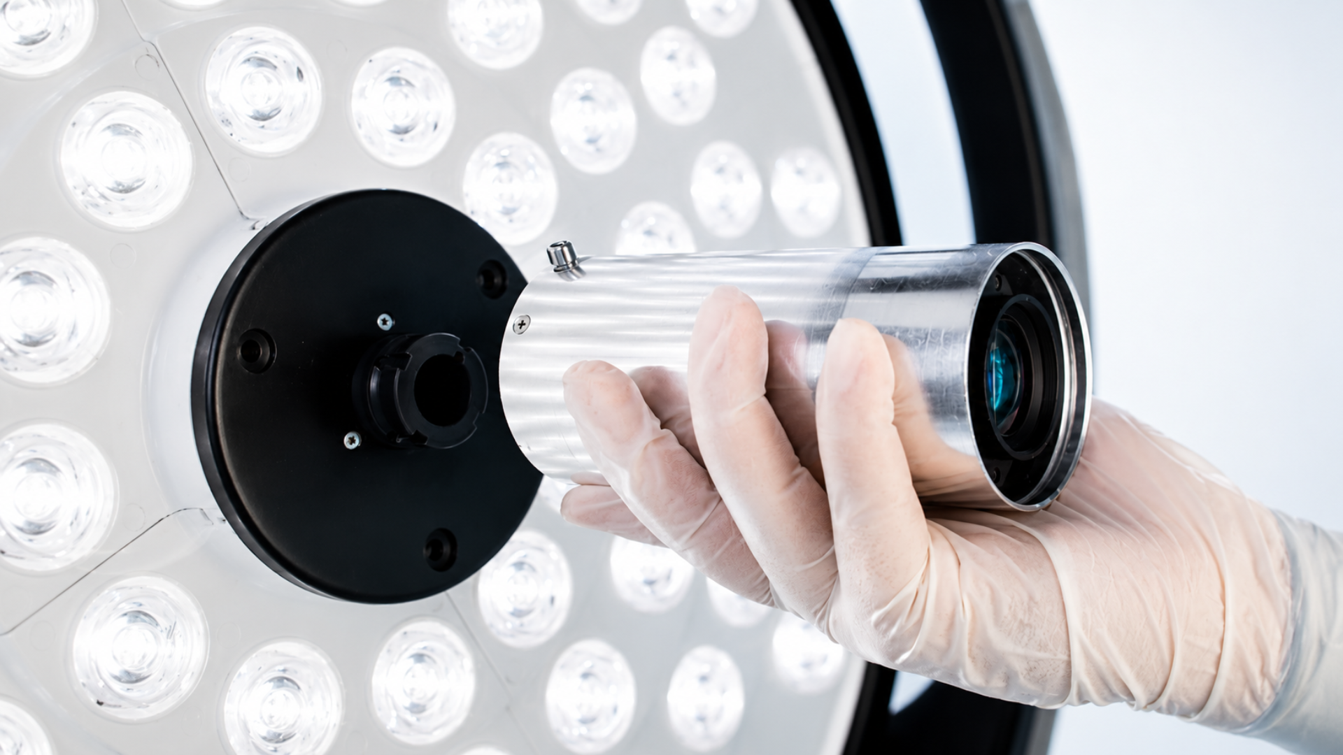 Surgical Light - Image 3